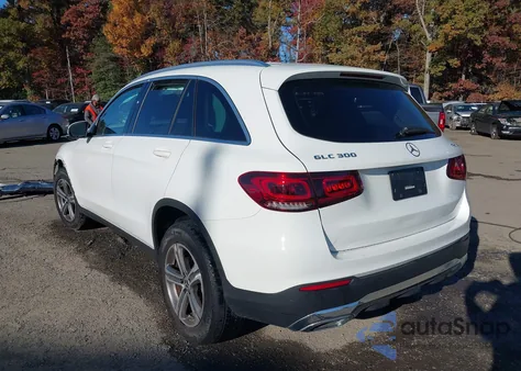 2020 Mercedes-Benz Glc 300 4Matic z USA, uszkodzony, nr VIN W1N0G8EB0LF756930